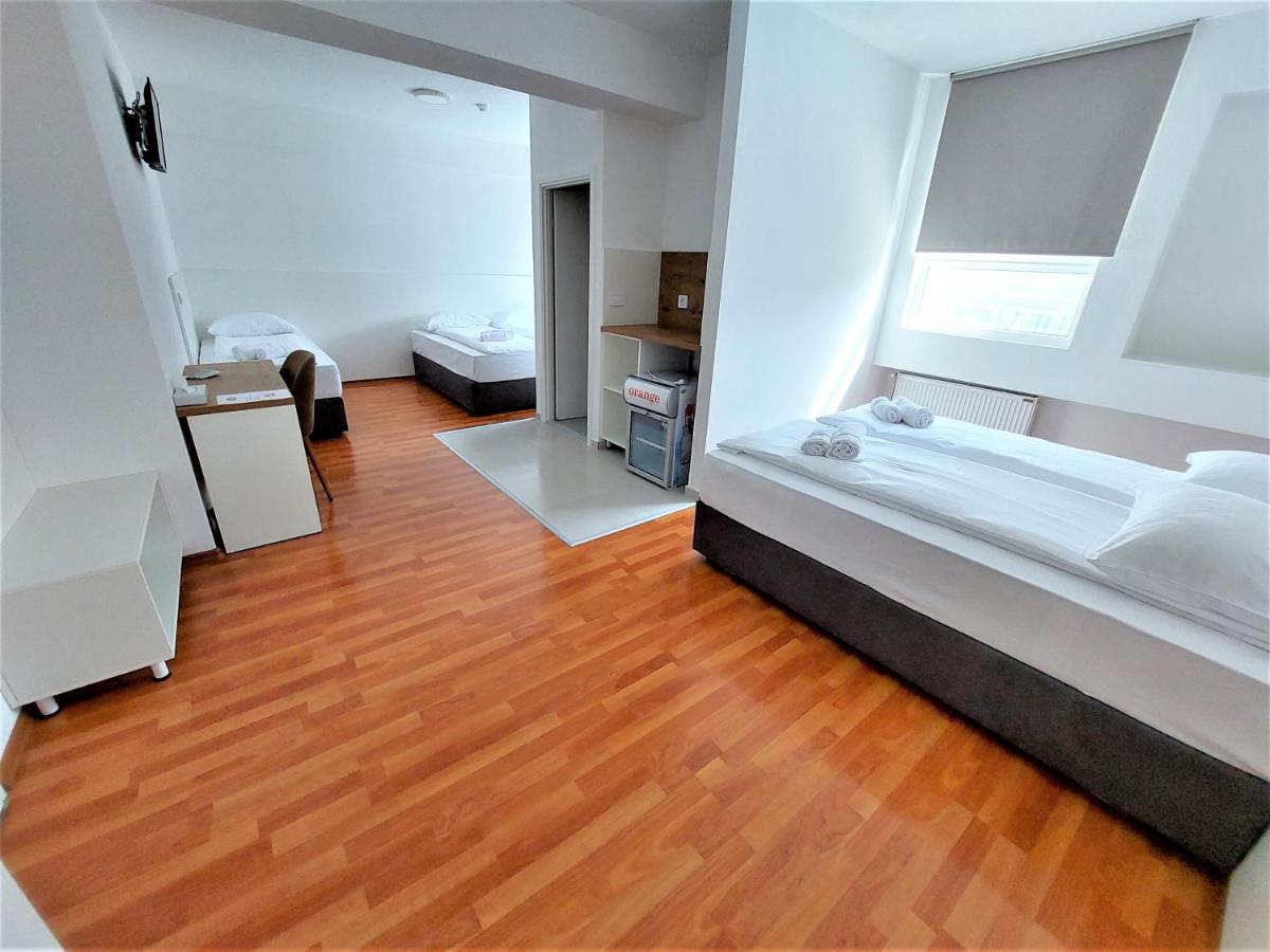 Orange Business Centar Apartments Sarajevo Bagian luar foto